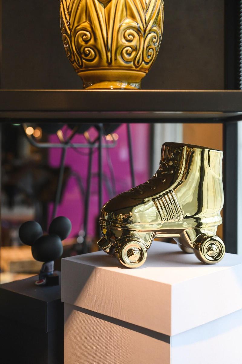 Moxy Dresden Neustadt - Lobi