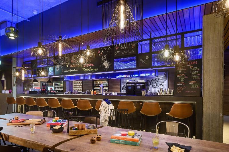 Moxy Dresden Neustadt - Genel