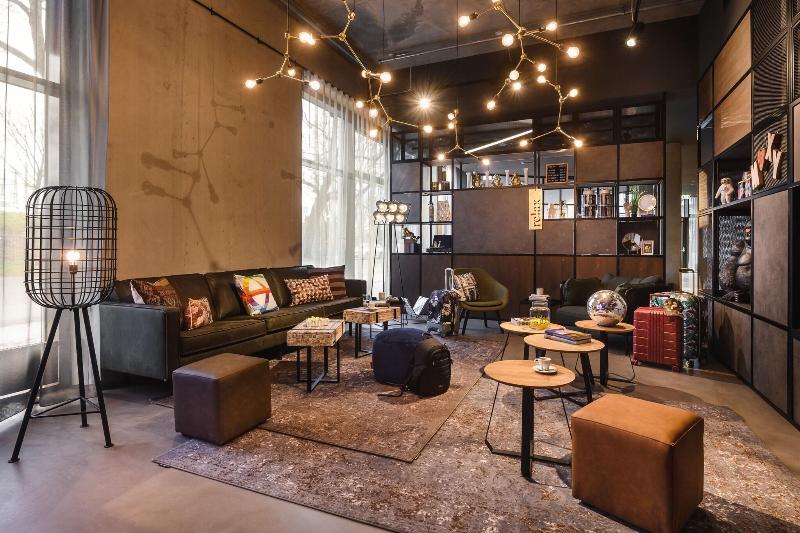 Moxy Dresden Neustadt - Genel
