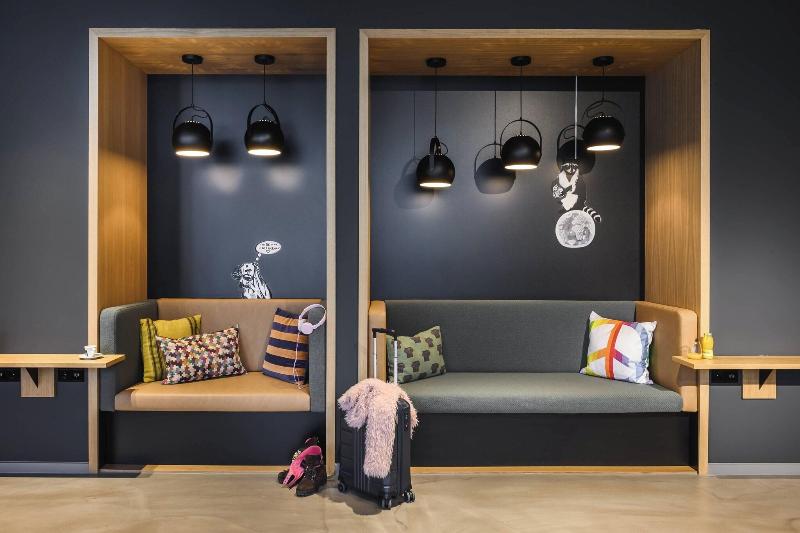 Moxy Dresden Neustadt - Genel