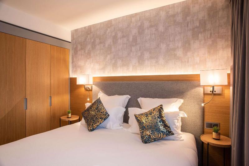 Brit Hotel Paris Orly - Genel