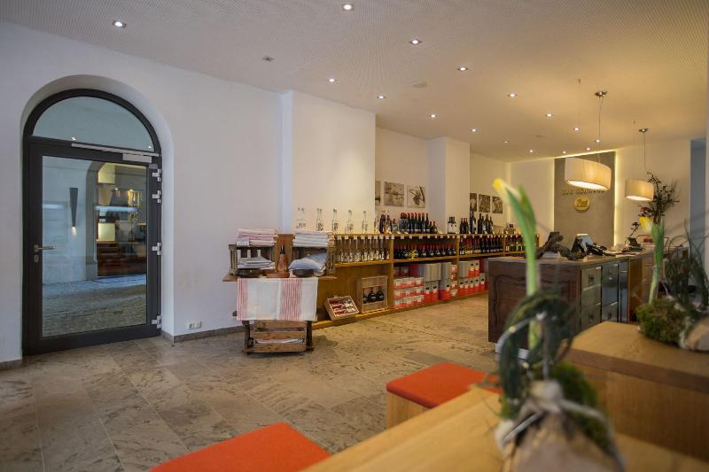 Romantik Hotel Zur Schwane - Lobi