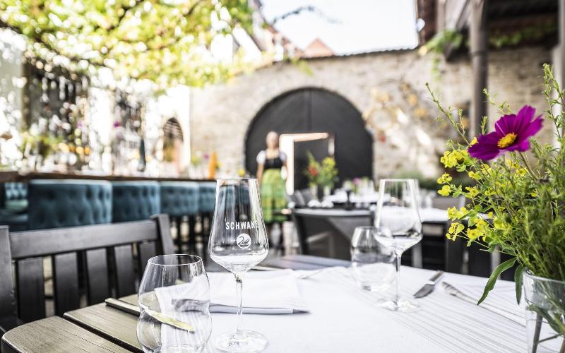Romantik Hotel Zur Schwane - Teras