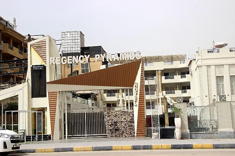 Regency Pyramids - Genel