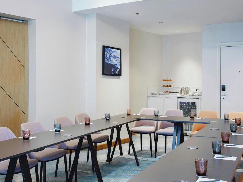 Courtyard By Marriott Baku - Toplantı