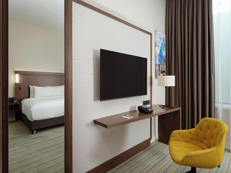 Courtyard By Marriott Baku - Oda