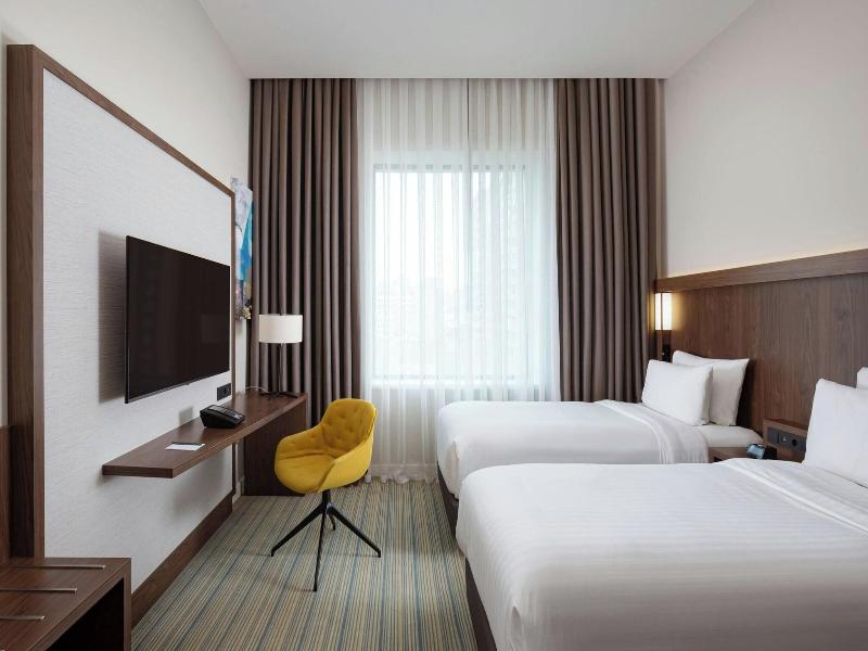 Courtyard By Marriott Baku - Oda