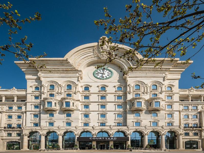 Courtyard By Marriott Baku - Oda