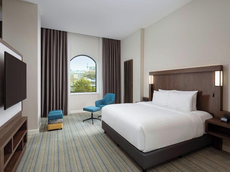 Courtyard By Marriott Baku - Oda