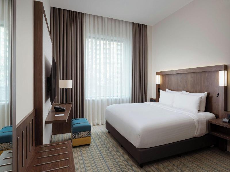 Courtyard By Marriott Baku - Oda