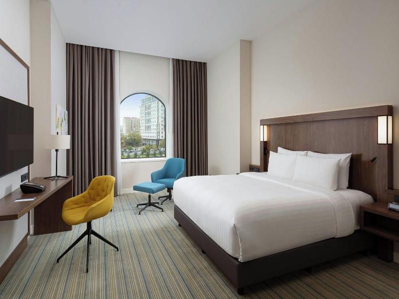 Courtyard By Marriott Baku - Oda