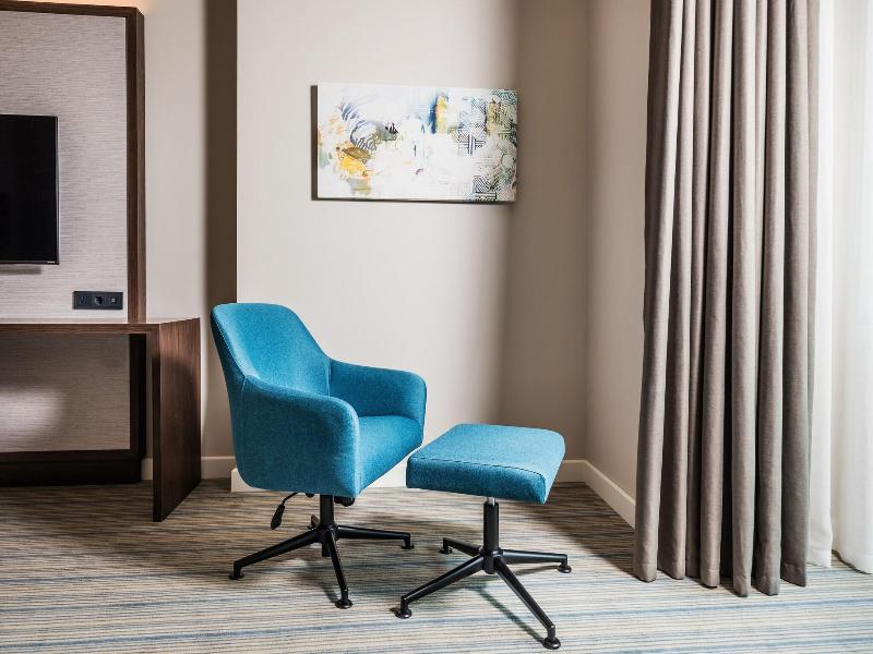 Courtyard By Marriott Baku - Oda
