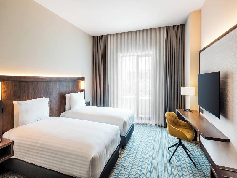 Courtyard By Marriott Baku - Oda