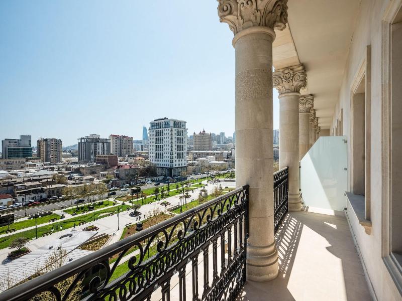 Courtyard By Marriott Baku - Teras