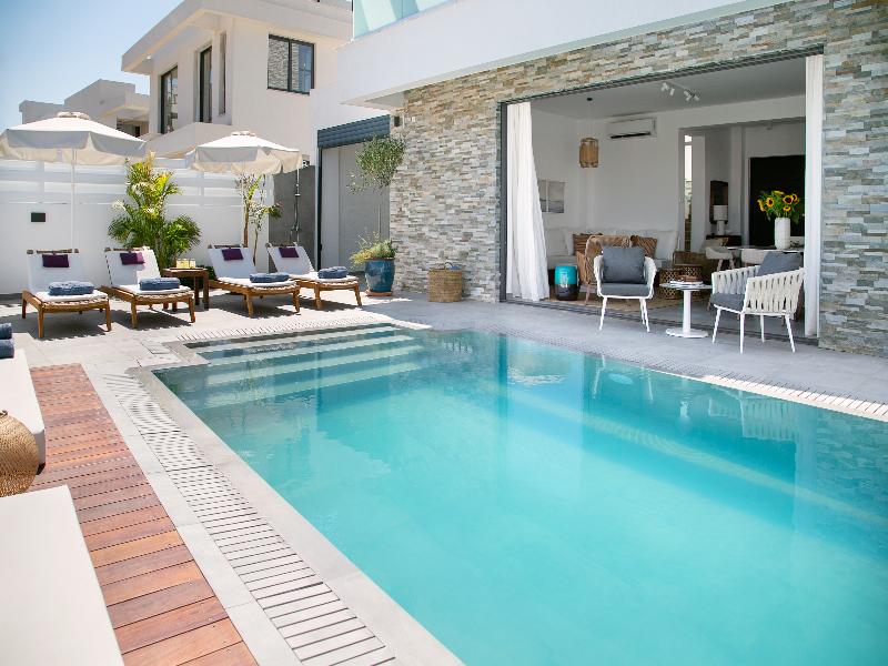 Chris Le Mare Gold Luxury Villa - Genel