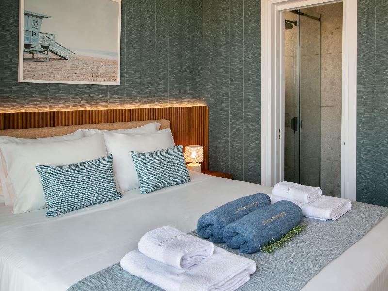 Chris Le Mare Gold Luxury Villa - Oda