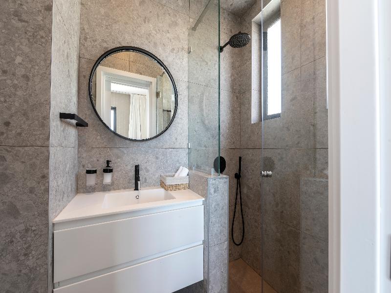 Chris Le Mare Gold Luxury Villa - Oda