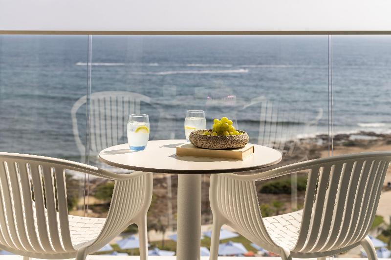 The Ivi Mare - Designed For Adults - Oda