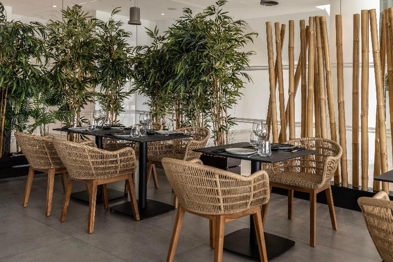 The Ivi Mare - Designed For Adults - Restoran