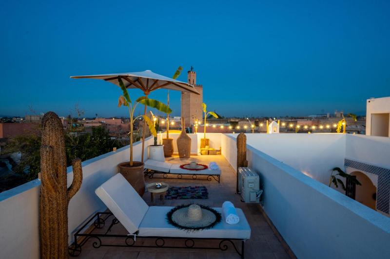 Riad Zahrat Al Sahara - Restoran