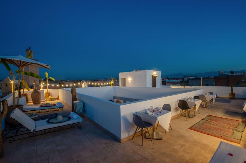 Riad Zahrat Al Sahara - Restoran
