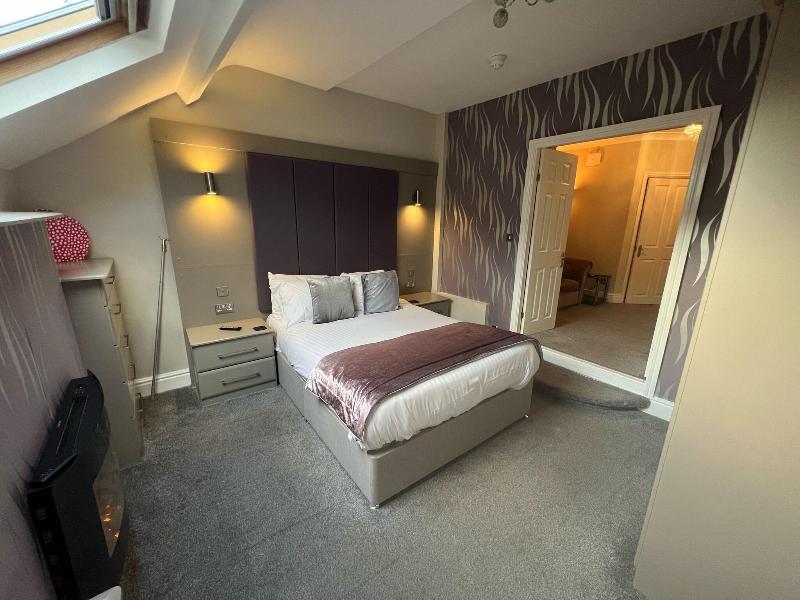 Lawton Lauriston Court - Oda