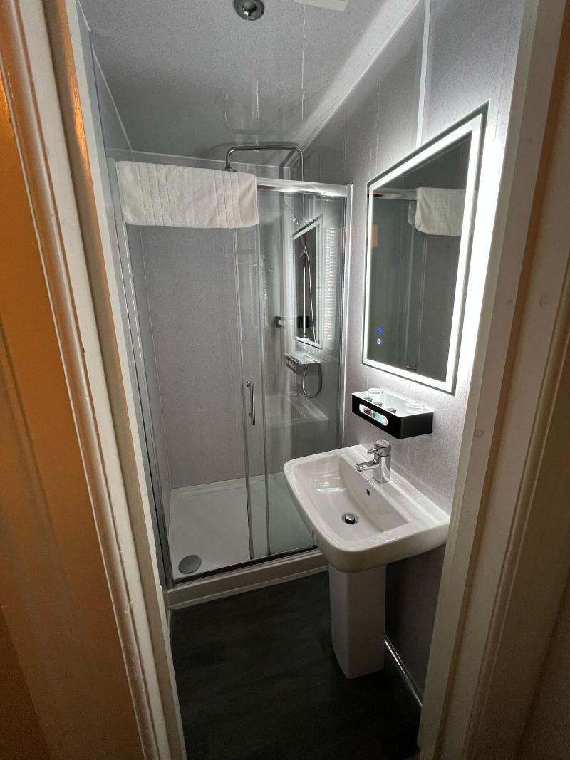 Lawton Lauriston Court - Oda