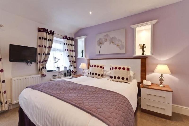 Lawton Lauriston Court - Oda