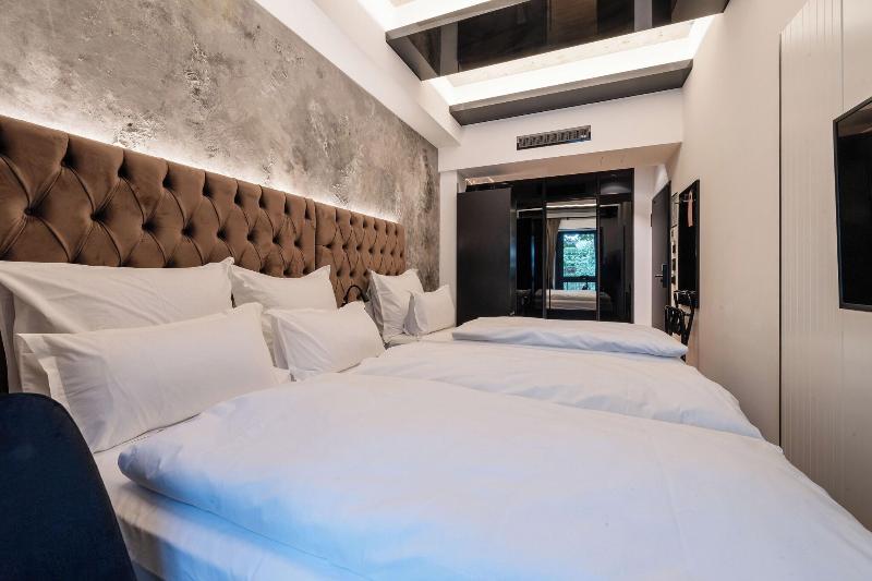 Hotel Am Beatles Platz - Oda