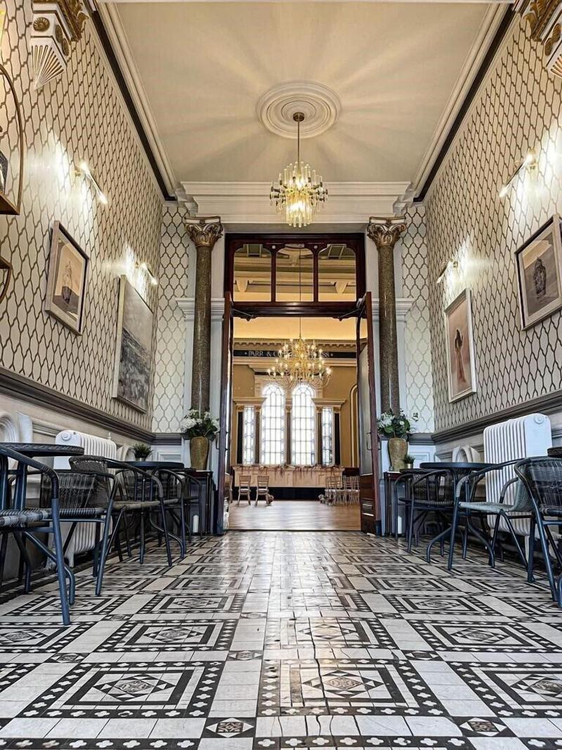 The Parrs Bank Hotel - Lobi