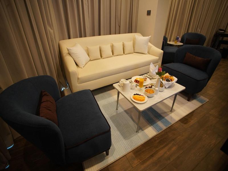 C - Hotel And Suites Doha - Oda