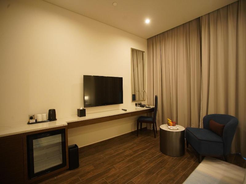 C - Hotel And Suites Doha - Oda