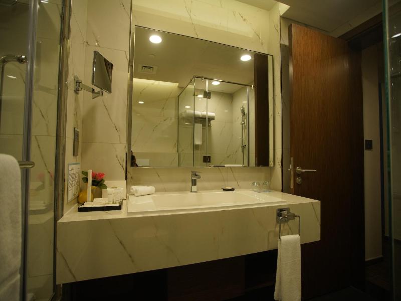 C - Hotel And Suites Doha - Oda