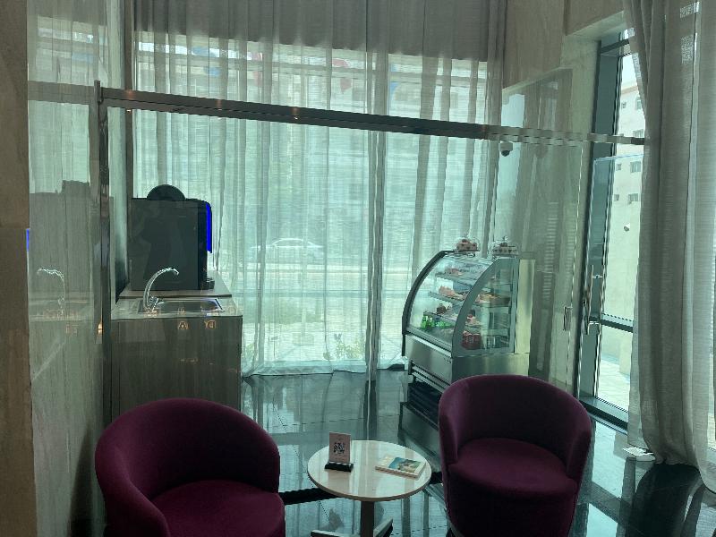 C - Hotel And Suites Doha - Restoran
