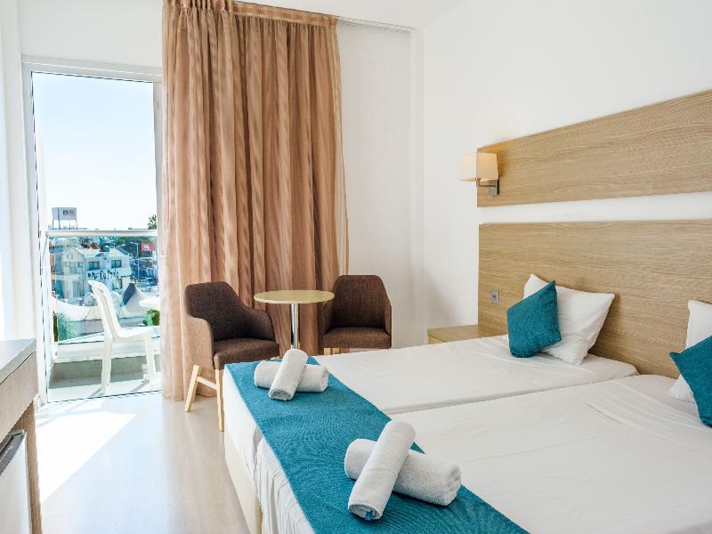 Kapetanios Bay Hotel Protaras - Oda