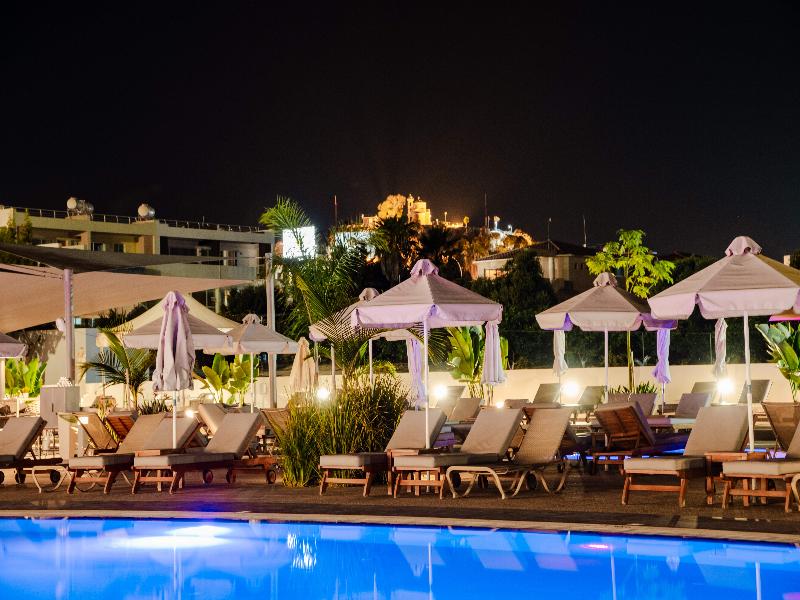 Kapetanios Bay Hotel Protaras - Havuz