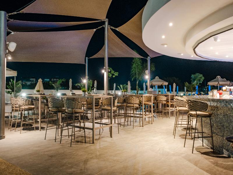Kapetanios Bay Hotel Protaras - Havuz