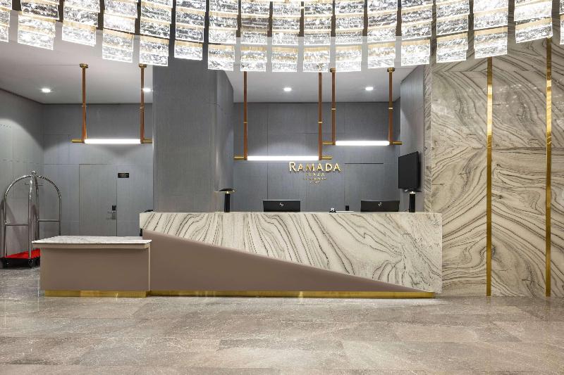 Ramada Plaza By Wyndham Batumi - Lobi