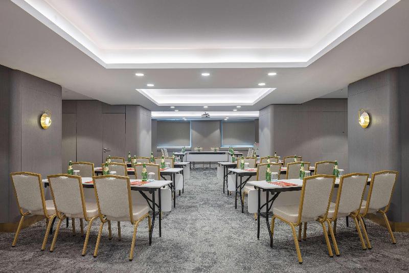 Ramada Plaza By Wyndham Batumi - Toplantı