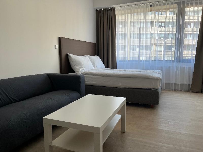 Post 120 Suites - Oda