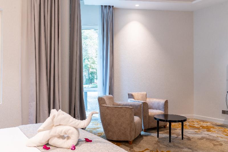 E-Stay Hotel - Oda