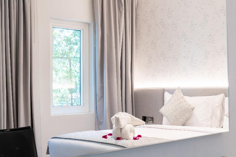 E-Stay Hotel - Oda