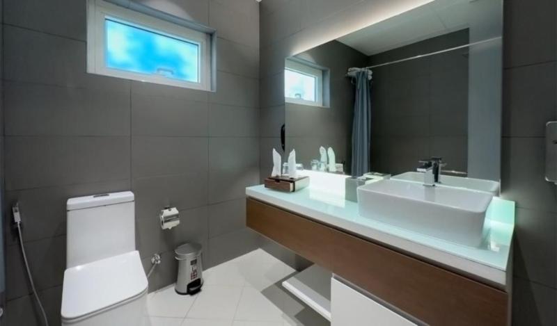 E-Stay Hotel - Oda