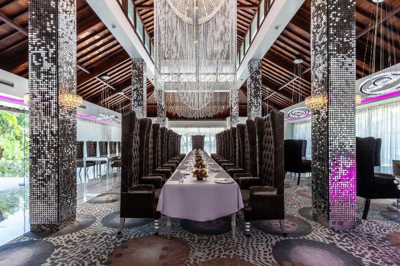 Seven Secrets By Hanging Gardens - Restoran