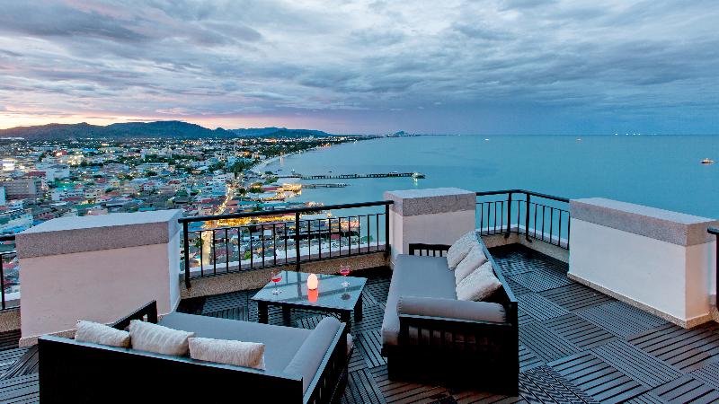 Hilton Hua Hin Resort & Spa - Bar