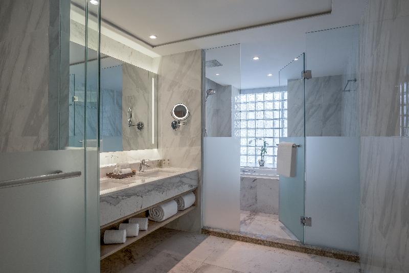 Hilton Hua Hin Resort & Spa - Oda
