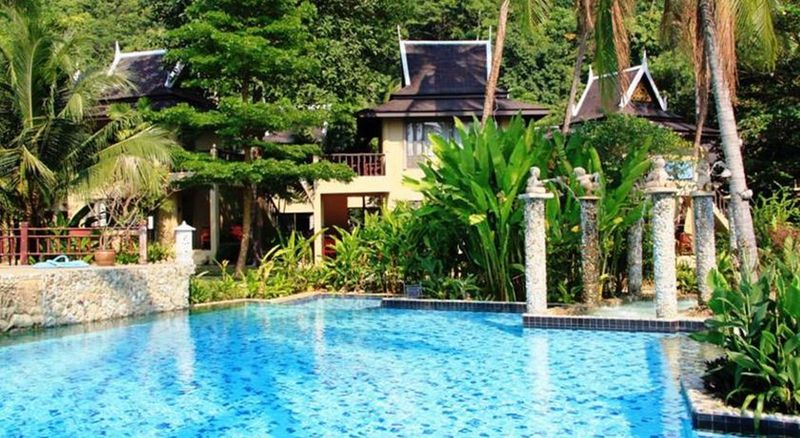 Bhumiyama Beach Resort - Lobi