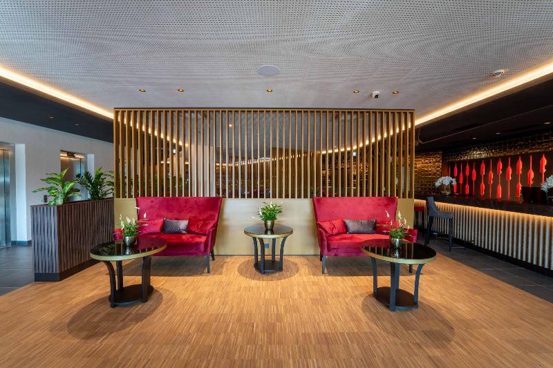 PLAZA INN Wiener Neustadt BW Signature Collection - Lobi