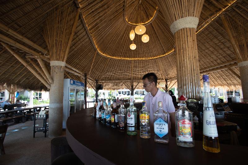 Southern Lanta Resort - Bar