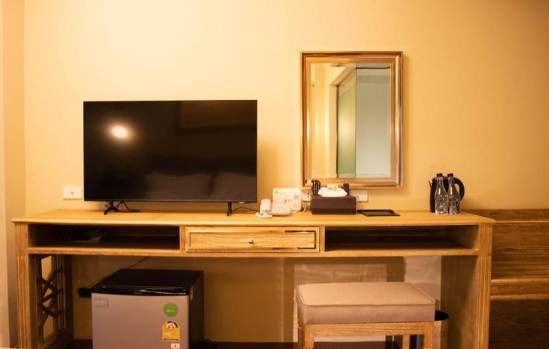 Siri Grand Bangkok Hotel - Oda